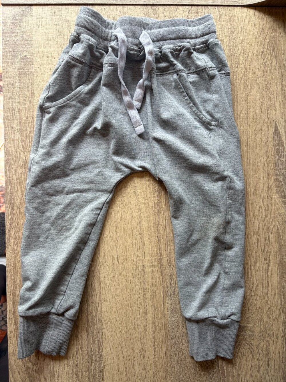 Grey Joggers 3T